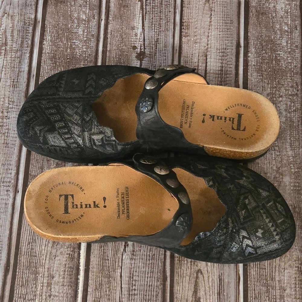Sz 36/ 5 Womens Think! Julia Black Silver Metallic Geometric Mary Jane Clogs - Picture 4 of 5